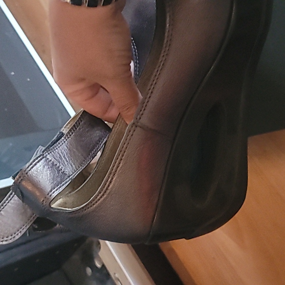 Fly London platform wedge shoes women.New. Size 39EU/8.5 US grey - Picture 3 of 4